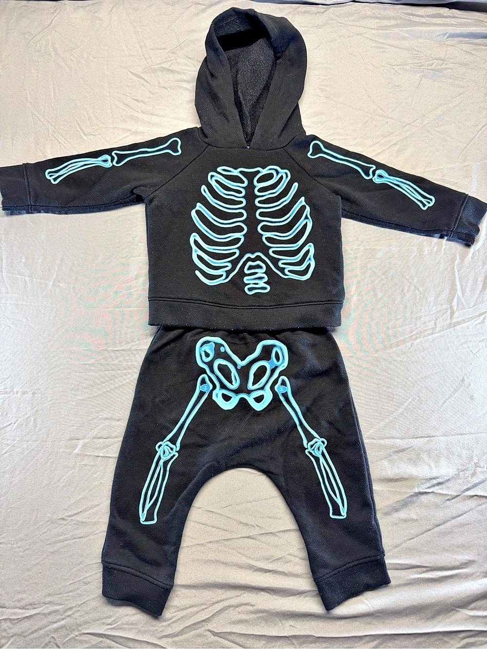 Old Navy Halloween Outfit Baby Skeleton Hoodie Set Black 6-12M